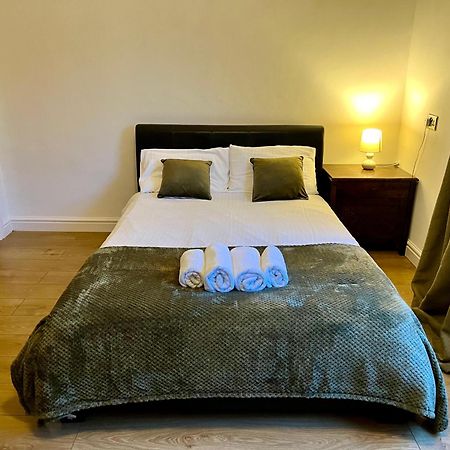 Housefield Stay, Room 4 Stoke-on-Trent Экстерьер фото