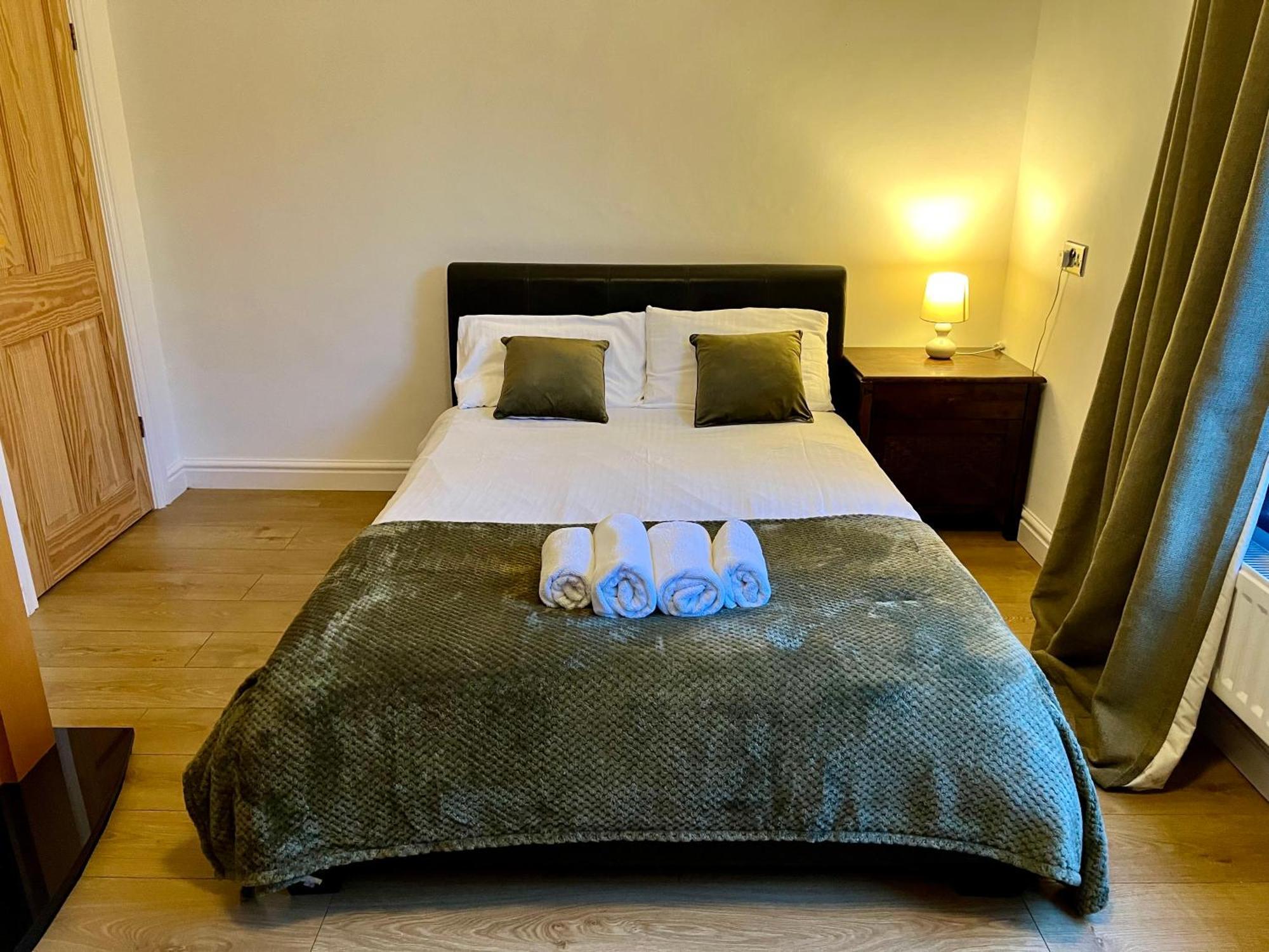 Housefield Stay, Room 4 Stoke-on-Trent Экстерьер фото