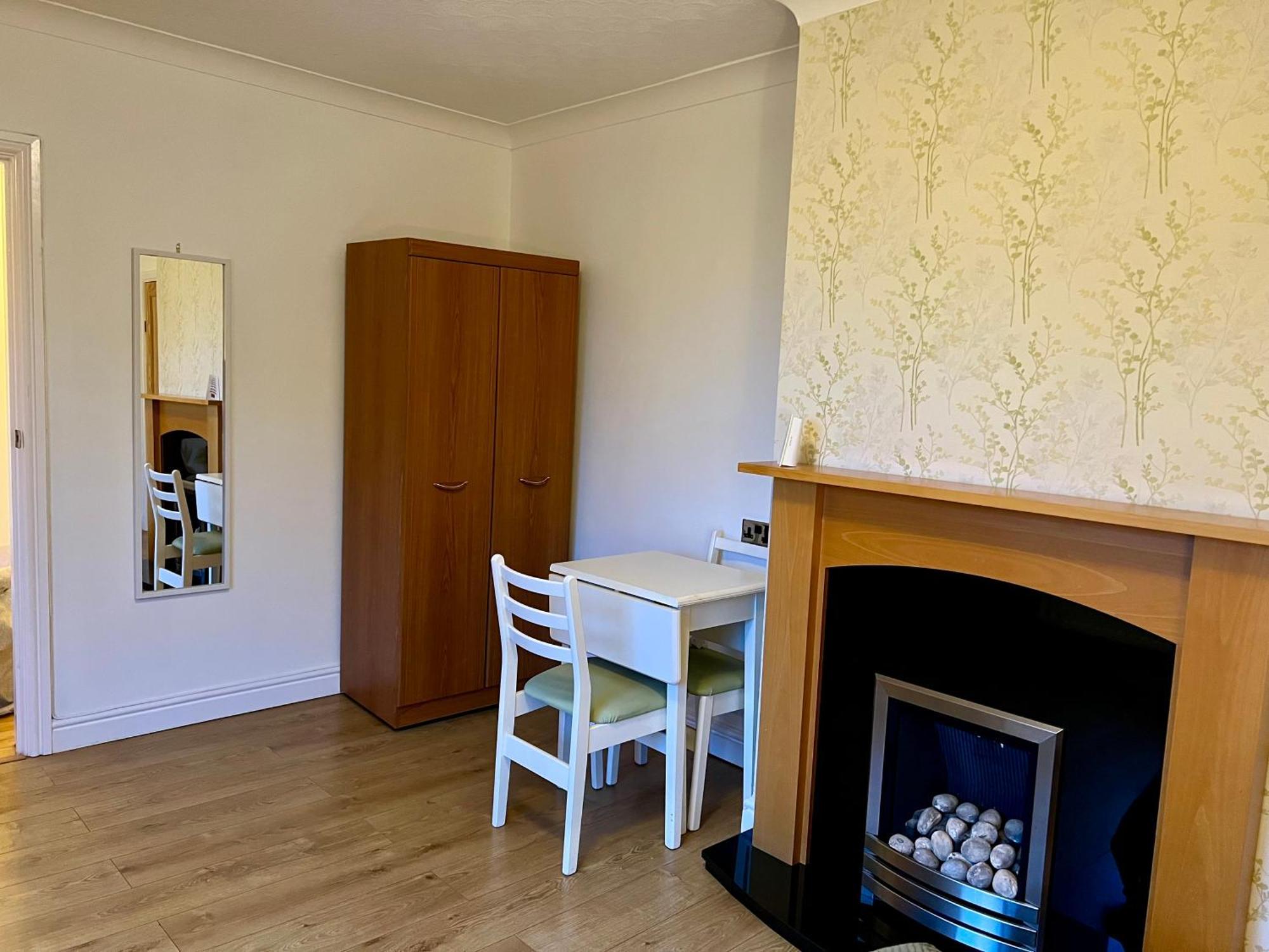 Housefield Stay, Room 4 Stoke-on-Trent Экстерьер фото